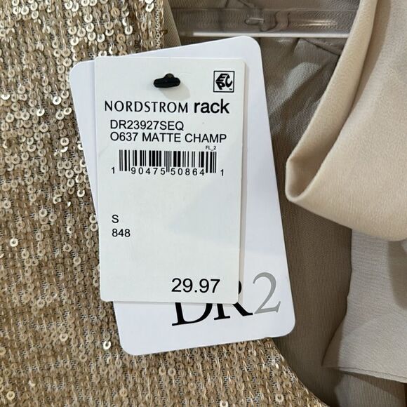 DR2 Champagne Gold matte sequin ruffle cap sleeve top  party holiday top S NWT - Picture 10 of 14